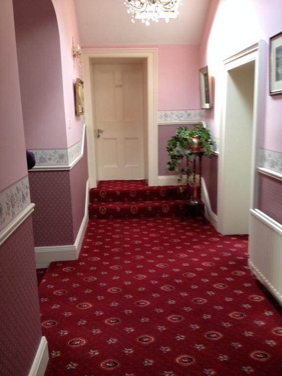 Admiralty House Bed & Breakfast Moville Bagian luar foto